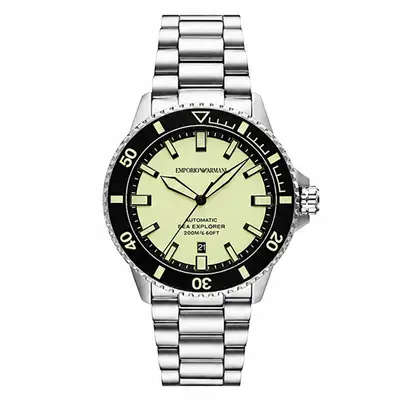 Velvet Regal Classic Timepiece