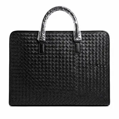 Tailored Sleek Leather Wallet