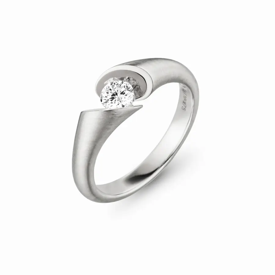 Diamond Golden Luxury Accent