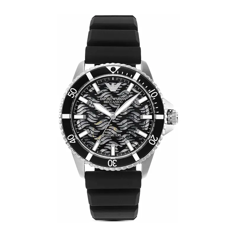 Black Minimal Bracelet Timepiece